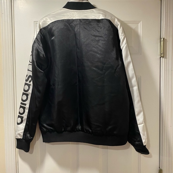 Adidas zip up jacket - Picture 5 of 5
